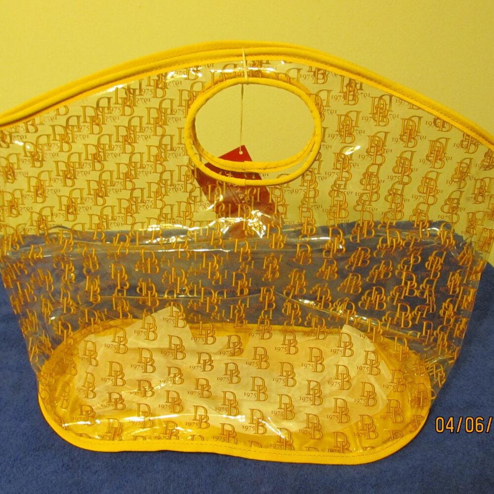 NEW Dooney & Bourke (DB 1975) Medium Clear Carryall Tote Yellow Trim